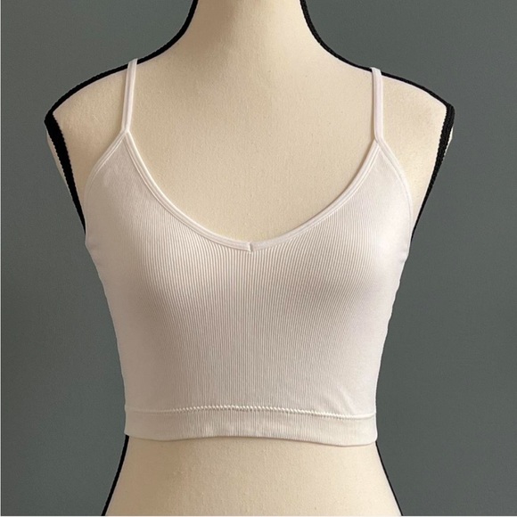 White Garage Ribbed Bra Top - Picture 3 of 7